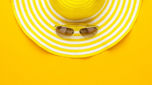 sunglasses-and-striped-retro-hat-PGEBDPR2-min